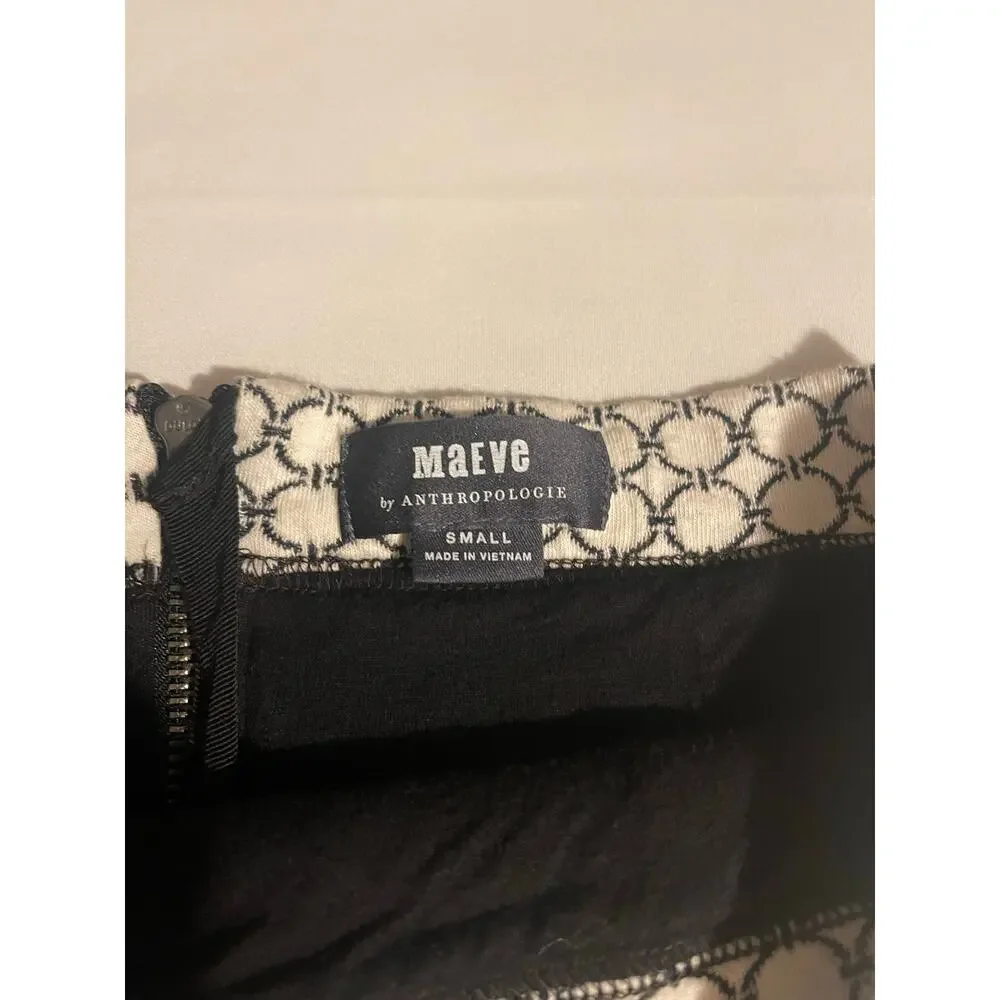 Maeve Anthropologie Geometric Knit Pencil Skirt - Black & White - Small - Picture 4 of 7